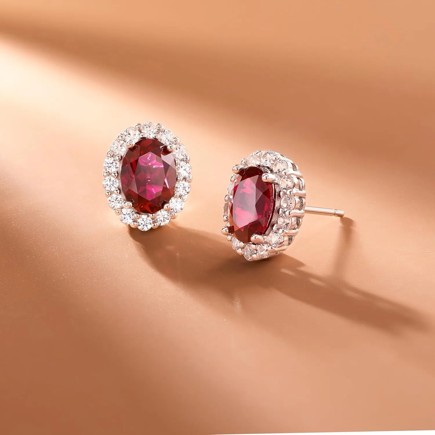 Amazon Essentials Sterling Silver White Sapphire Halo Oval Stud Earrings , (previously Amazon Collection)