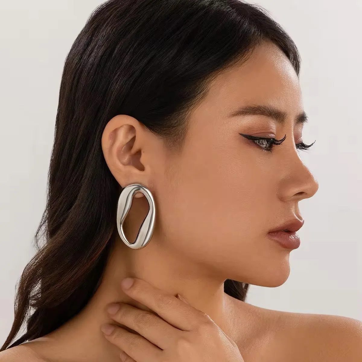 Creative Irregular Hollow Circle Metal Stud Earrings