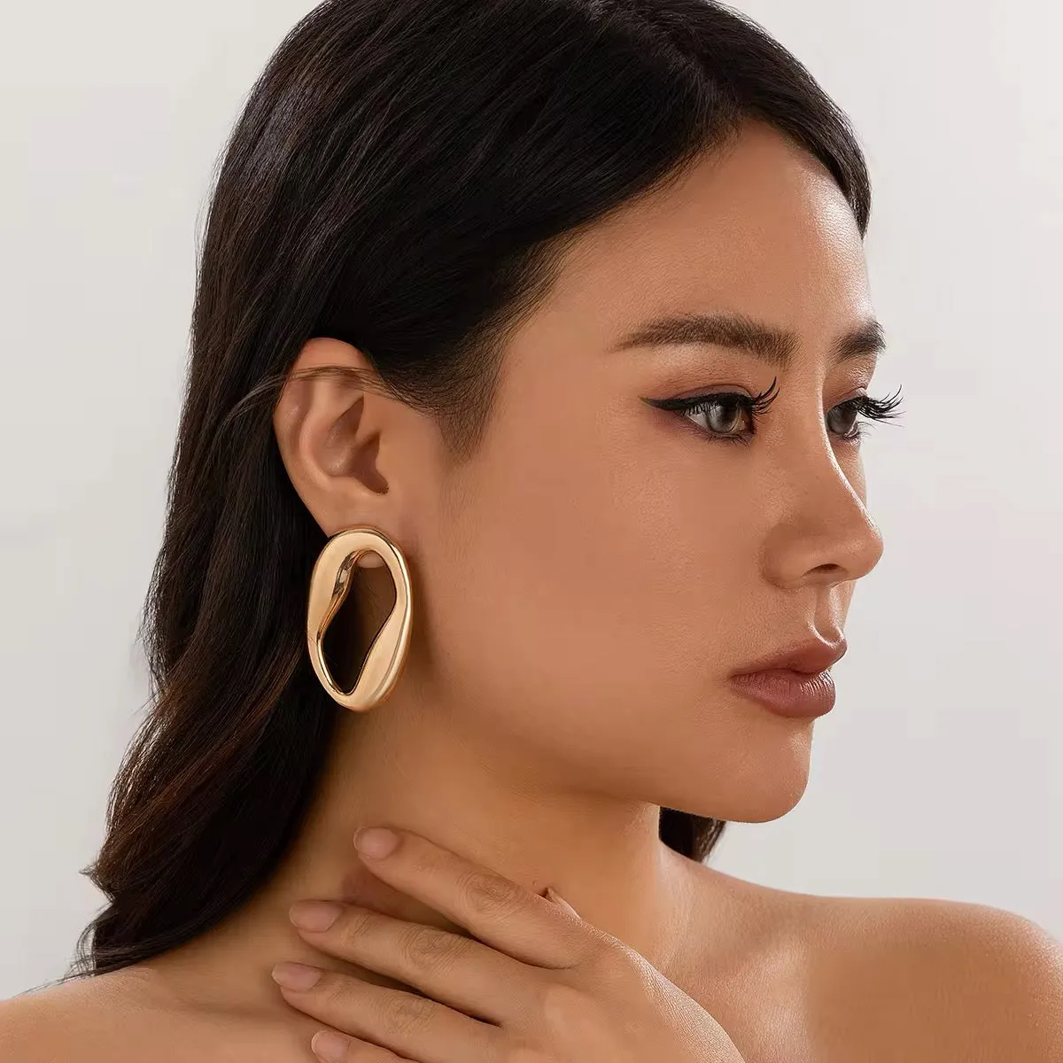 Creative Irregular Hollow Circle Metal Stud Earrings